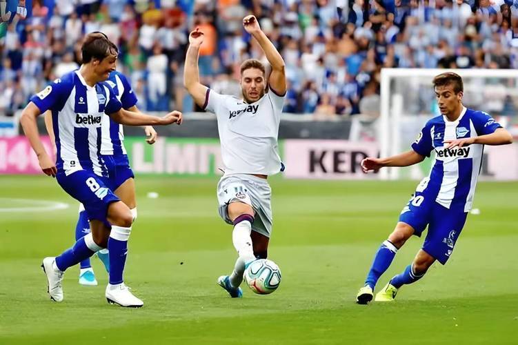 关于锡耶纳遭遇连败，保级形势岌岌可危的信息