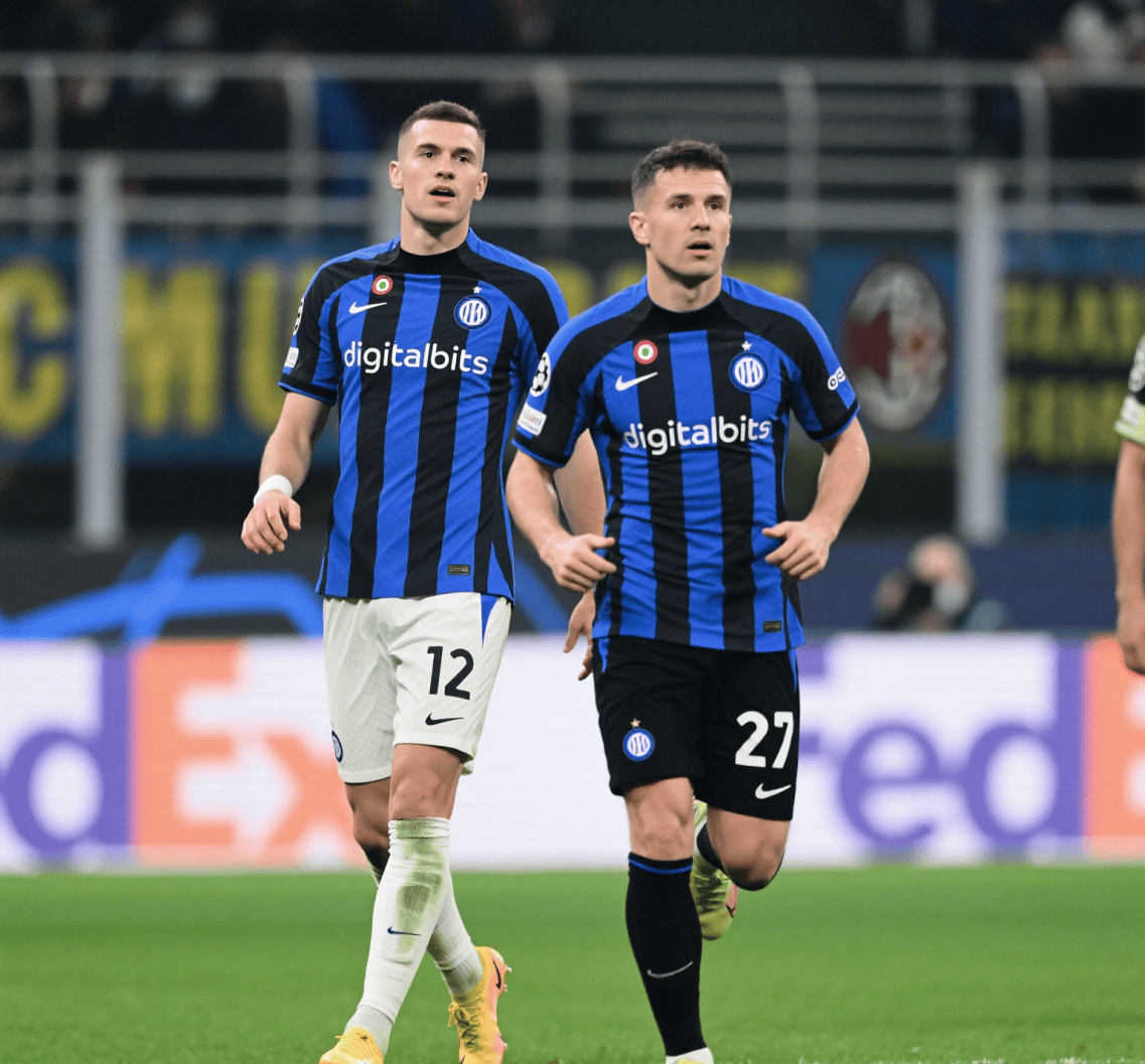 足球赛事竞技激烈，胜负难测看点无数